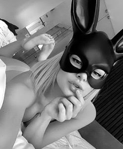 Schwarz und weiß und genau richtig #babes #weiß #schwarz @nadirpd109