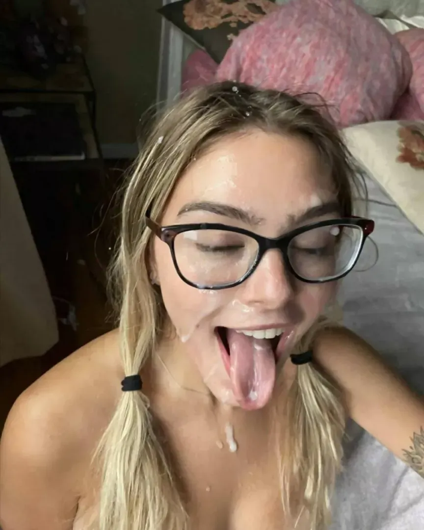 Pretty Dumb Whore Cumshot Facial GIFs and High Quality Pics-😈💦(www.pixnext.vip)-Free-XXX-Amateurs-Nudes-GIFs-Video